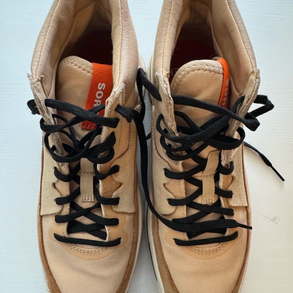 Sorel Tan ONA 503 Mid ( Ceramic/Black) 8.5 Women’s